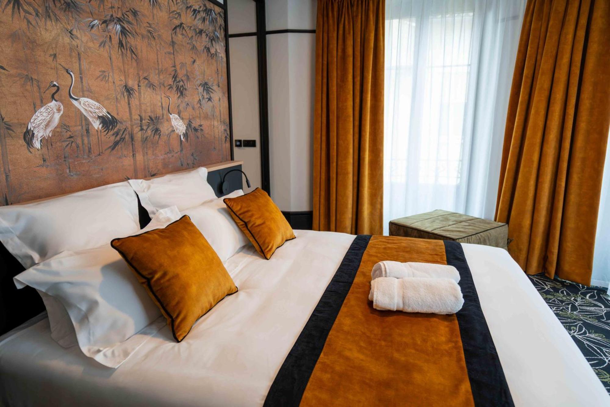 Hotel Et Restaurant Le Regina Le Puy-en-Velay 외부 사진