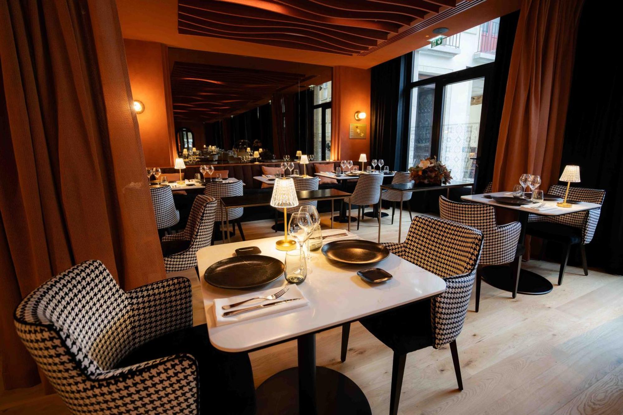 Hotel Et Restaurant Le Regina Le Puy-en-Velay 외부 사진