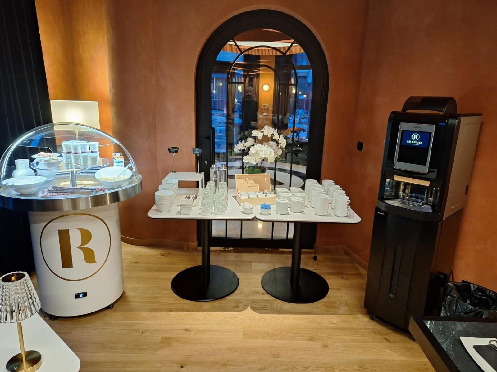 Hotel Et Restaurant Le Regina Le Puy-en-Velay 외부 사진