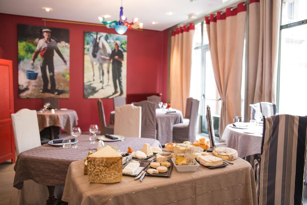 Hotel Et Restaurant Le Regina Le Puy-en-Velay 외부 사진
